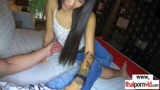Skinny amateur salope asiatique utilisé par derrière par une CONVENTION Skinny amateur salope asiatique utilisé par derrière par une CONVENTION